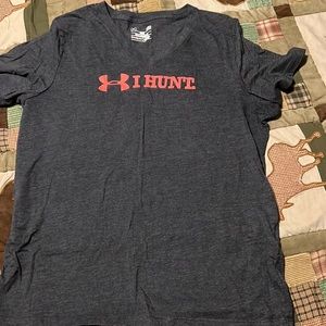 Women’s Underarmour Loose I hunt shirt Size Large